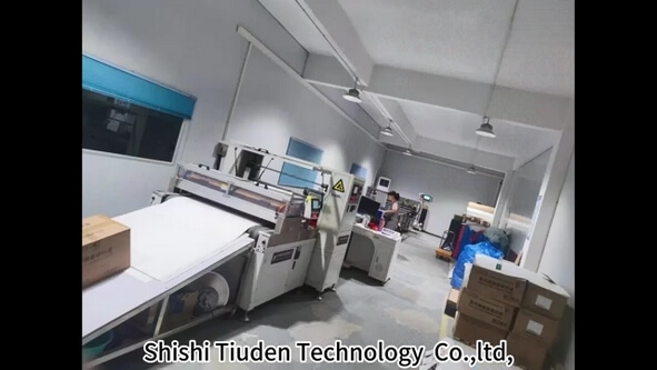 Видео Производство хоккейных клюшек из карбона